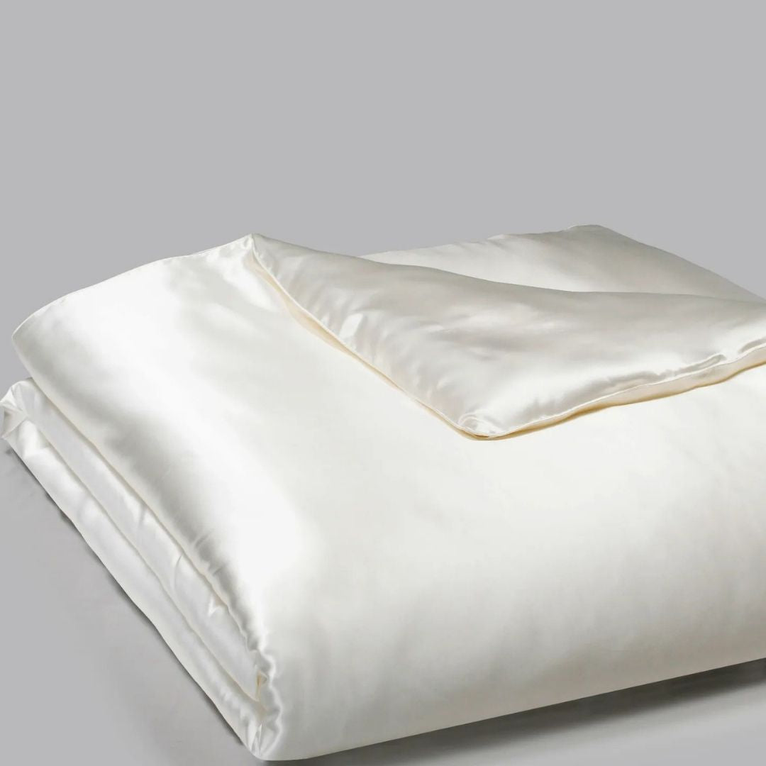 Tek Kişilik Premium Mevsimlik İpek Yorgan